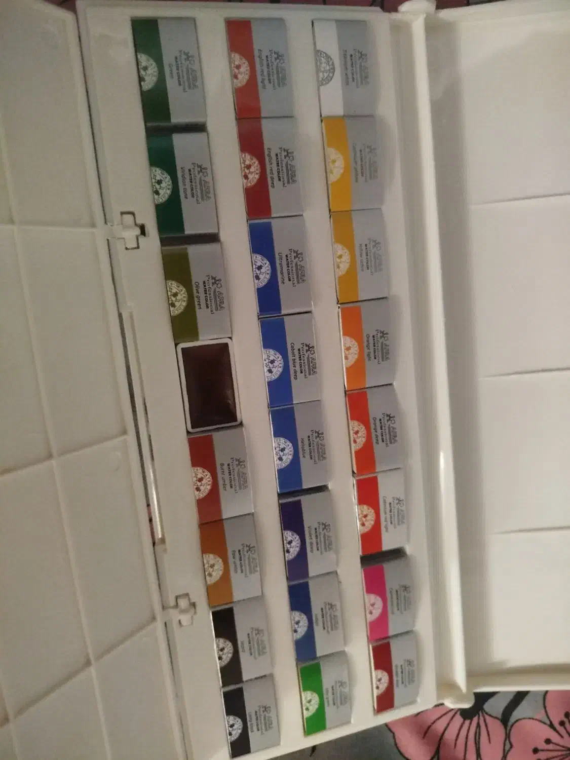 ابرنگ افرا ۴۸ رنگ نو|لوازم التحریر|سبزوار, ابارش|دیوار