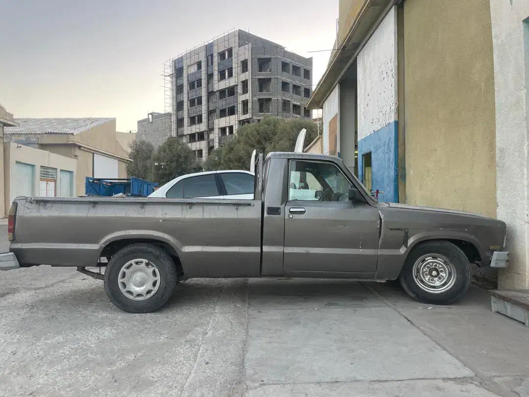 وانت مزدا۷۶|خودرو سواری و وانت|زاهدان, |دیوار