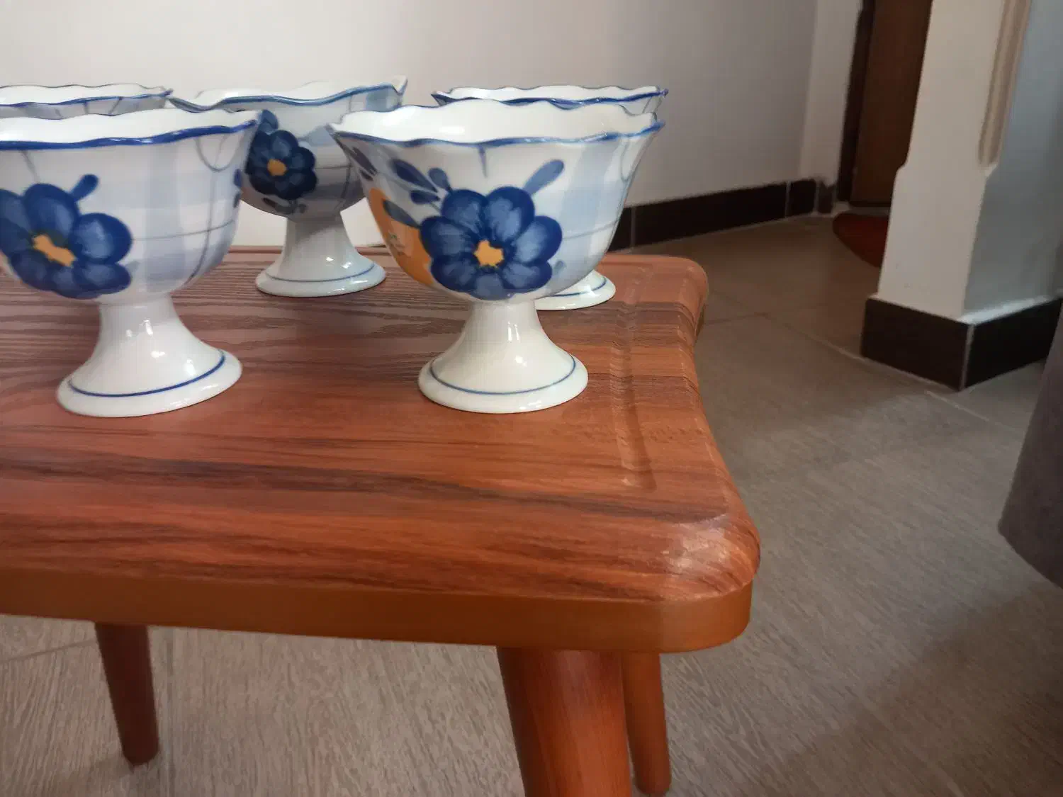 بستنی خوری گلی پنبه نو بدون قاشق|ظروف سرو و پذیرایی|رشت, معلم|دیوار