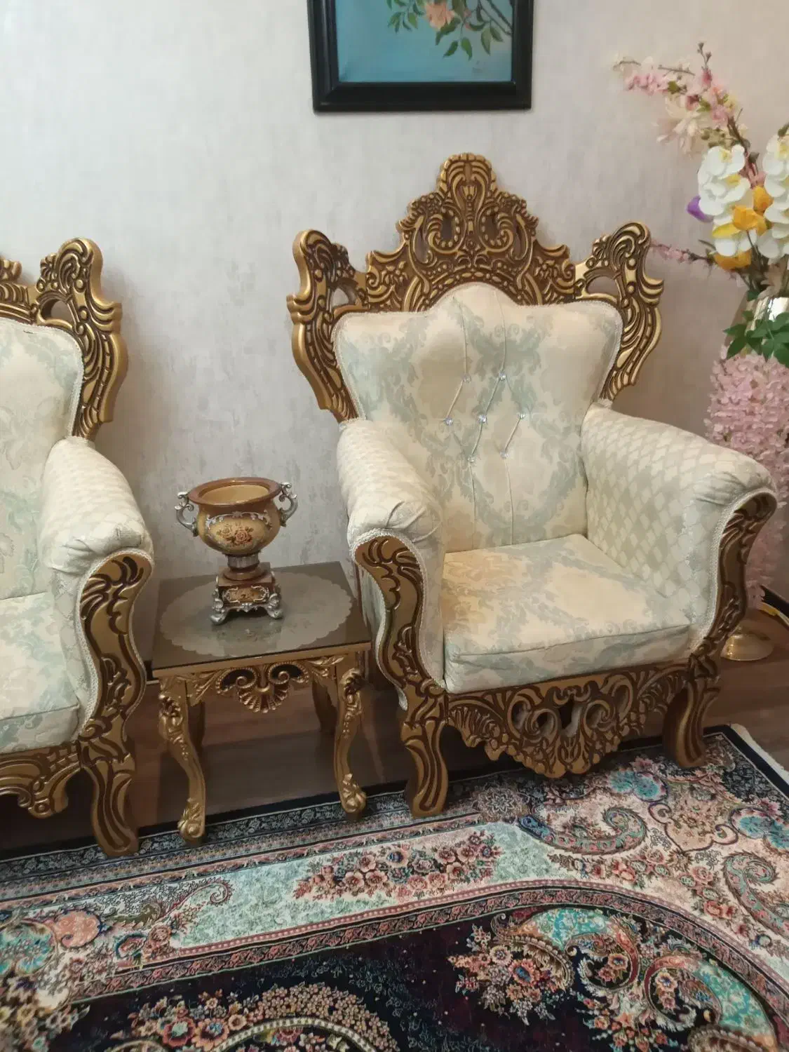 مبل استیل 7نفره نو با میز عسلی حراج بخاطر کمبود جا|مبلمان خانگی و میز عسلی|چهارباغ, |دیوار