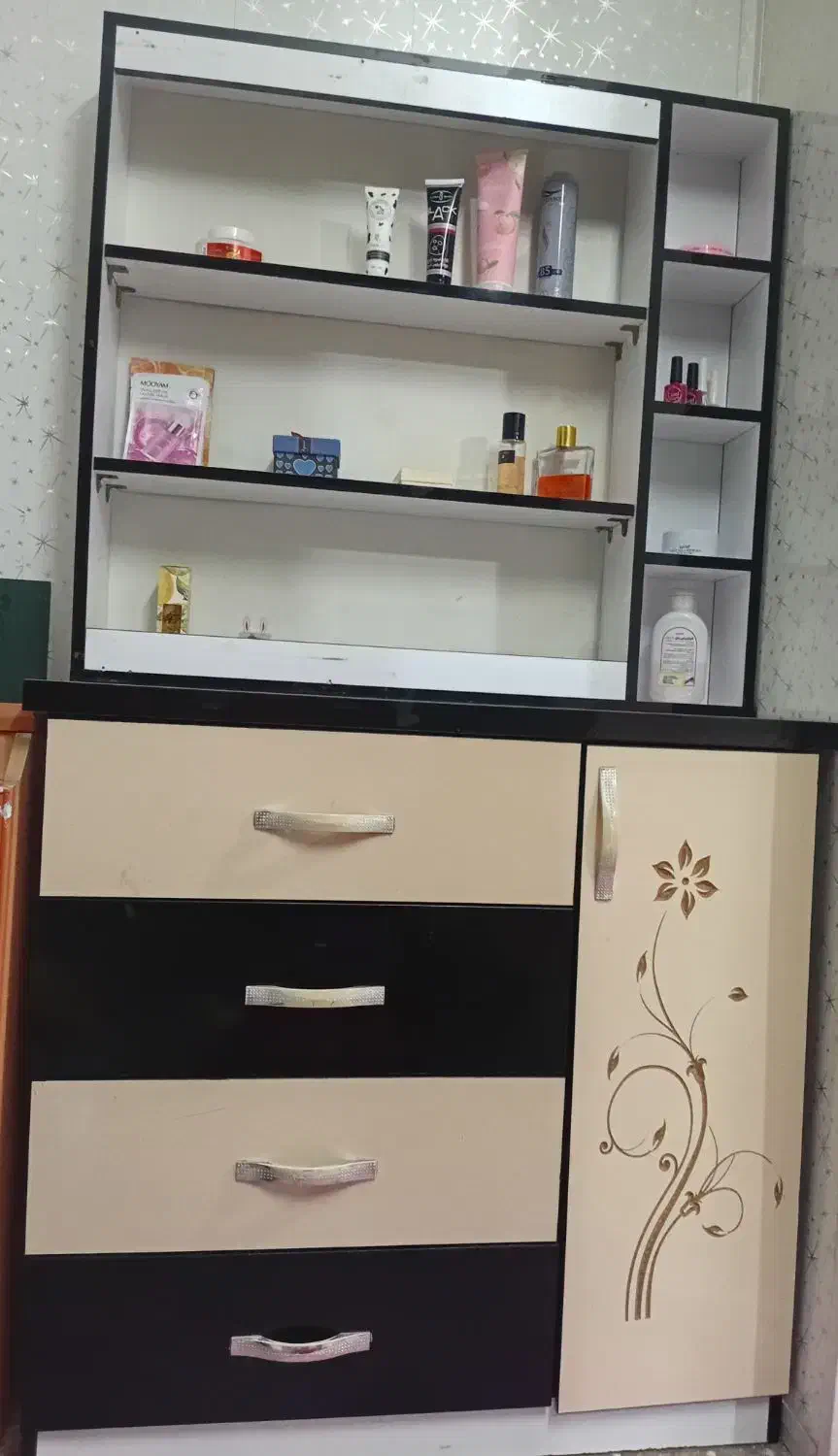 میزارایشی|جاکفشی، کمد، دراور|اهواز, بیست متری شهرداری|دیوار