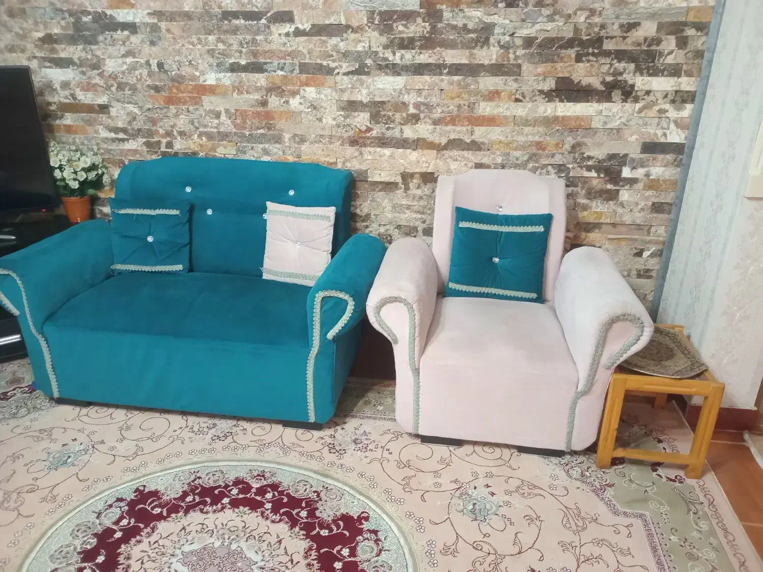 فروش مبل دست دوم|مبلمان خانگی و میز عسلی|رضوانشهر, |دیوار