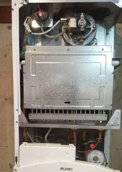 امداد پکیج و رادیاتور صدرا|خدمات پیشه و مهارت|صدرا-فارس, فاز ۱|دیوار