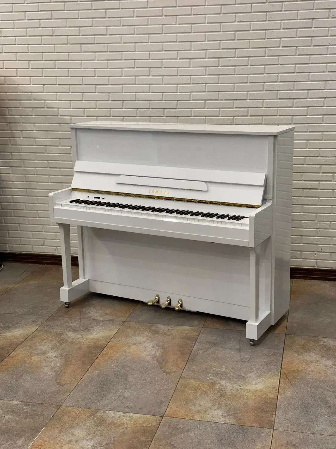 پیانو box دار یاماها|پیانو، کیبورد، آکاردئون|کرج, کرج نو|دیوار