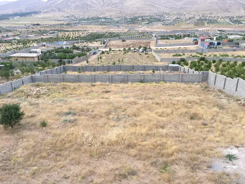 فروش باغ ۱۰۰۰ متر مجموعه باغات سبز دشت بمو(باجگاه)|فروش زمین و ملک کلنگی|شیراز, حومه شیراز|دیوار