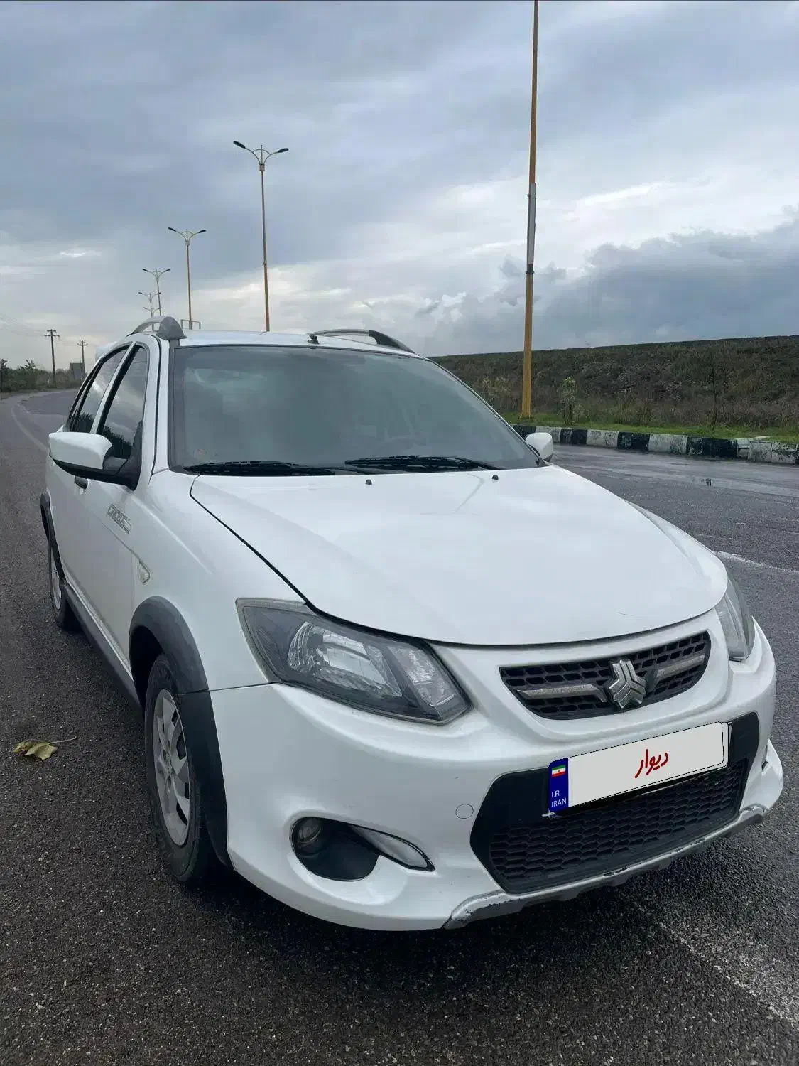 کوئیک سفید ۹۹|خودرو سواری و وانت|رشت, پسیخان|دیوار