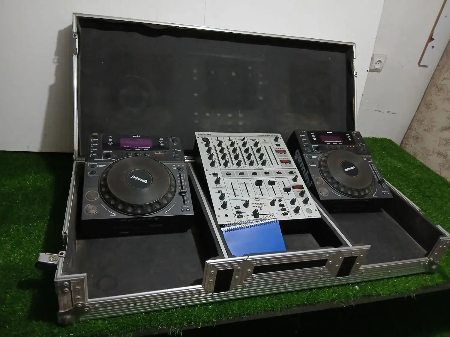 دی جی|آلات موسیقی|بجنورد, |دیوار