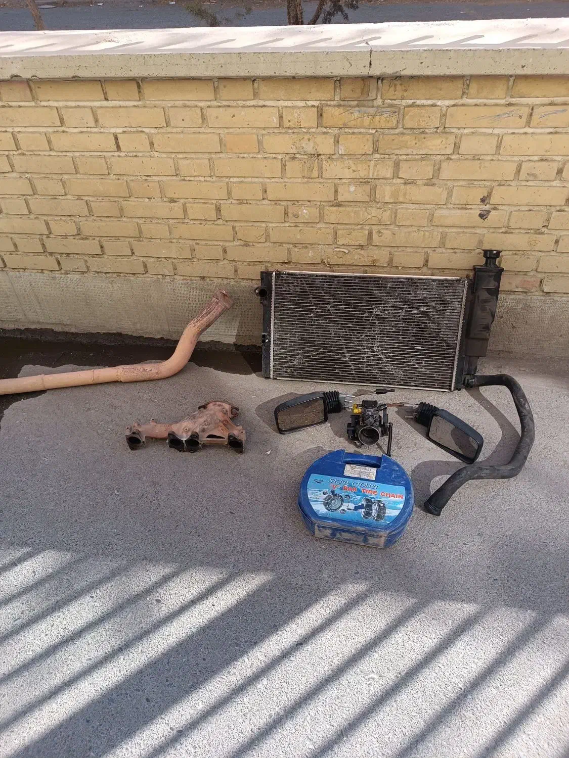 لوازم پژو و زنجیر چرخ پراید رادیاتور 4 لول ولئو|قطعات یدکی و لوازم جانبی|تهران, آذری|دیوار