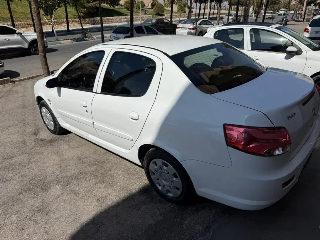 رانا پلاس مدل ۱۴۰۰بدون رنگ|خودرو سواری و وانت|کرمان, |دیوار