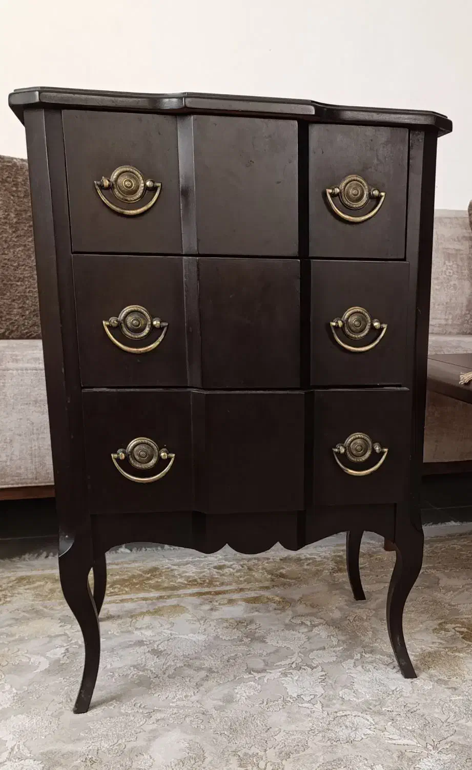 میز چوبی  راش    تزیینی کشو دار نو وتمیز|بوفه، ویترین، کنسول|کیش, |دیوار