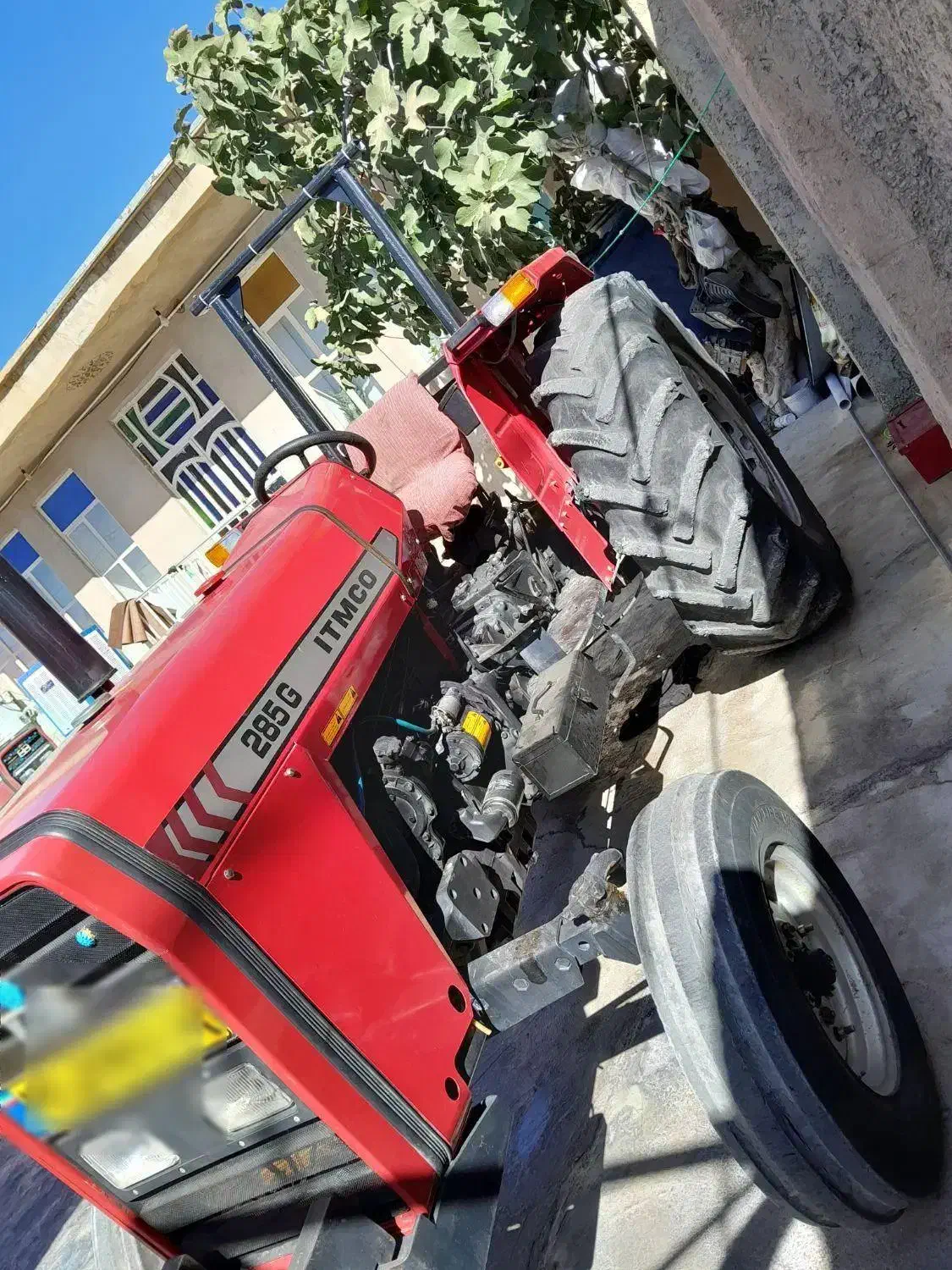 تراکتور‌مدل‌۹۲صادراتی|خودرو سنگین|ایلام, |دیوار