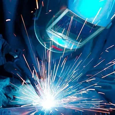 جوشکار co2کارگر ساده با جای خواب و اسکان|استخدام صنعتی، فنی، مهندسی|رباطکریم, وهن آباد|دیوار