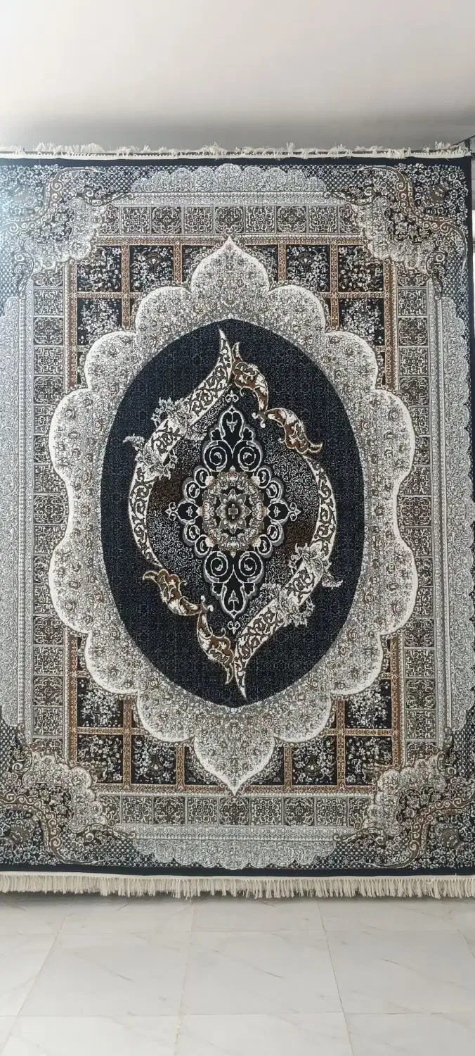 فرش های با تراکم بالا و لطافت بی نظیر|فرش|مینودشت, |دیوار