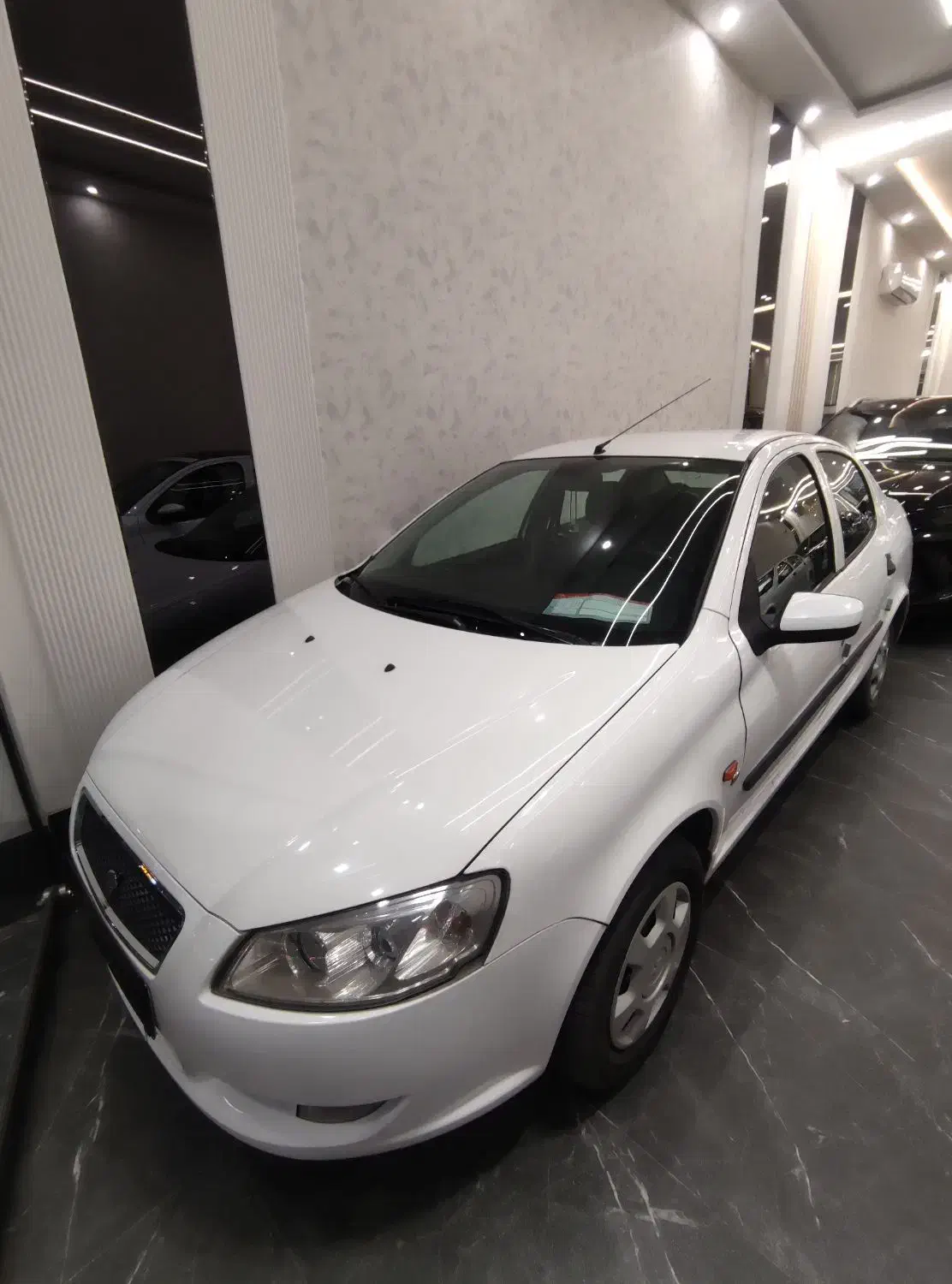 رانا Lx مدل 1398|خودرو سواری و وانت|مشهد, نکاح|دیوار