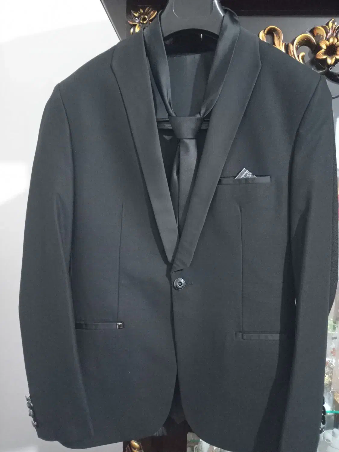 تک کت مجلسی و جلیقه و کراوات مشکی سایز 42 یا xL|لباس|لاهیجان, بازکیاگوراب|دیوار