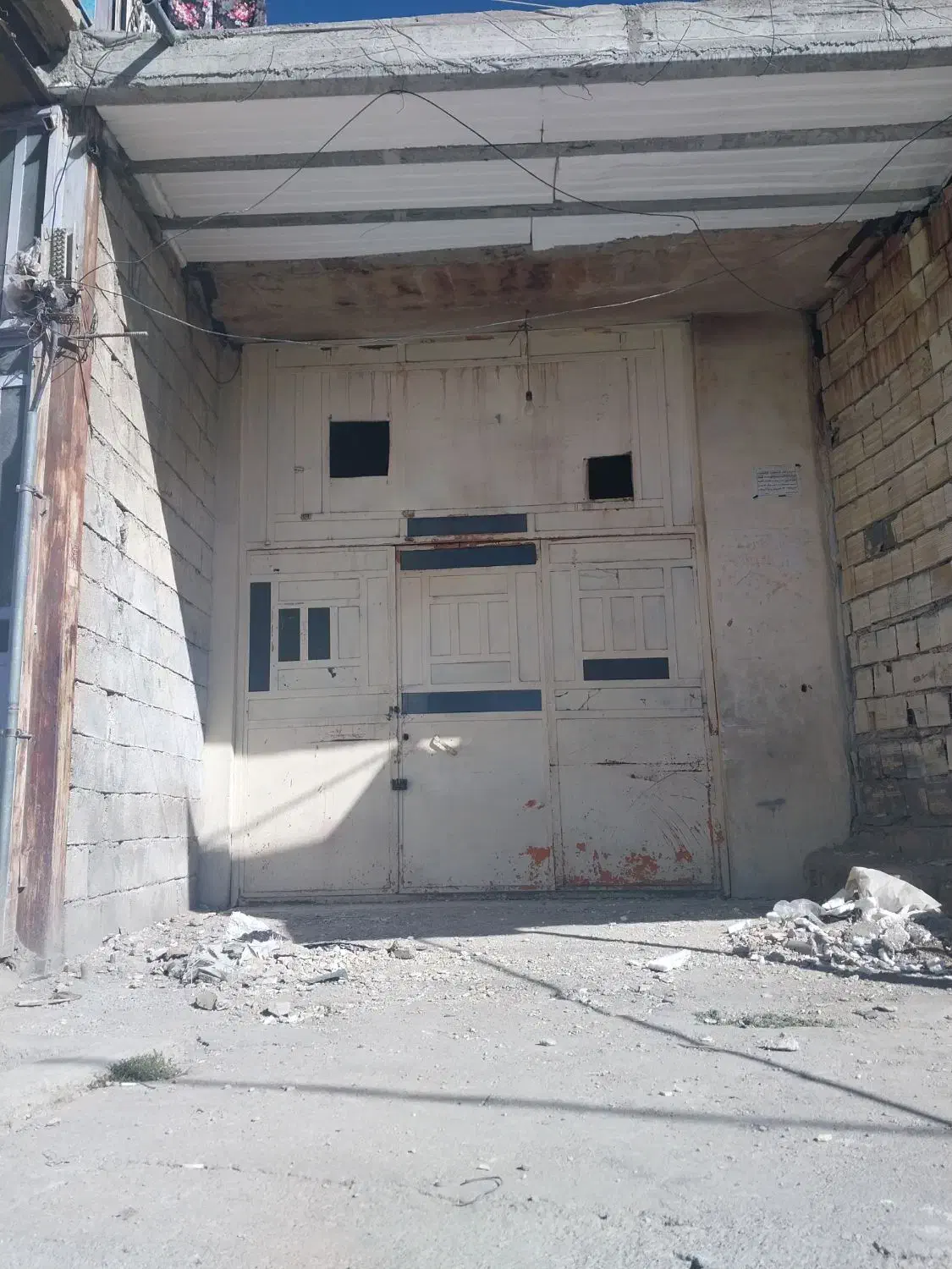 درب مغازه|مصالح و تجهیزات ساختمان|یاسوج, |دیوار