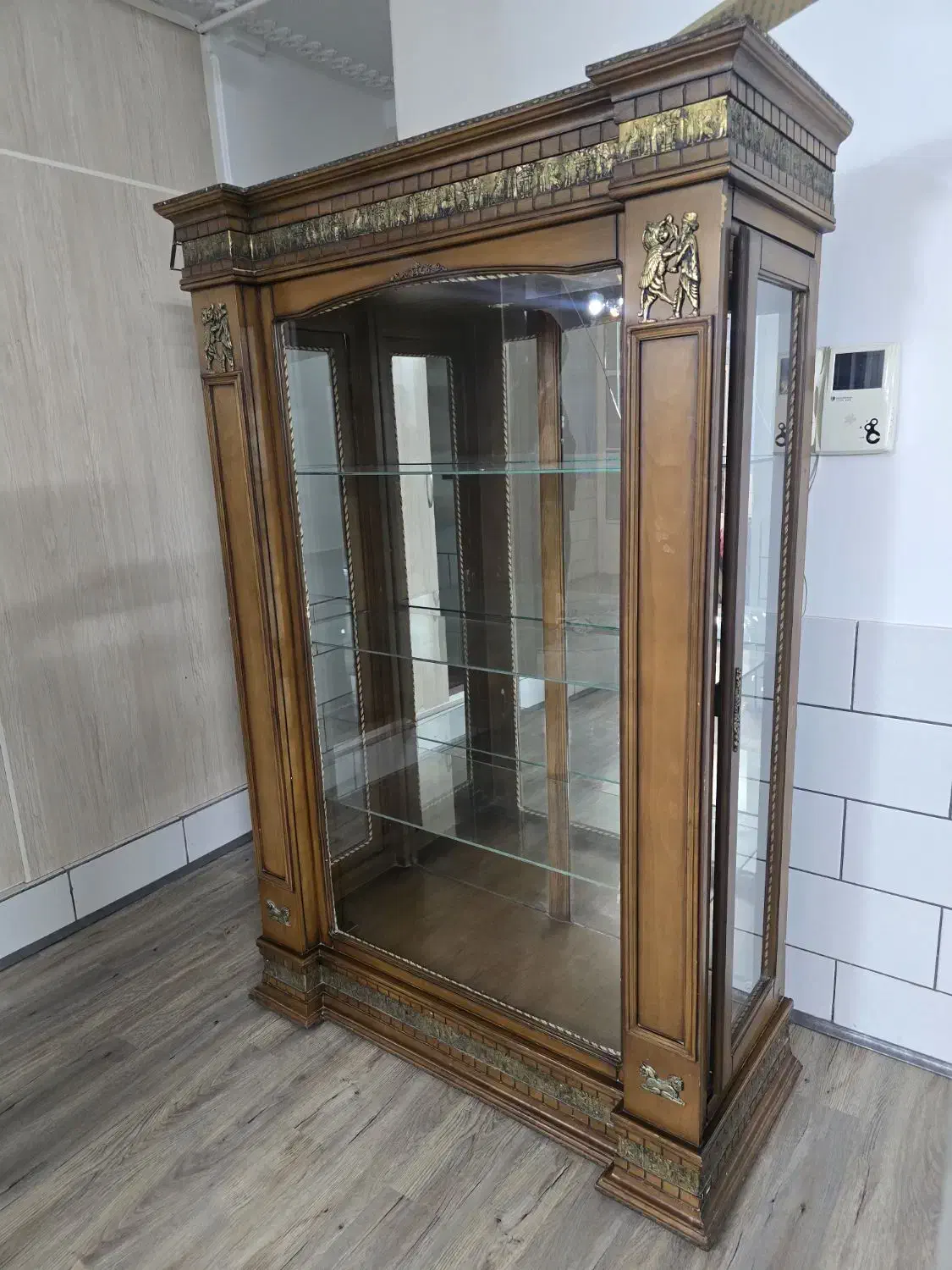 بوفه|بوفه، ویترین، کنسول|سیرجان, |دیوار