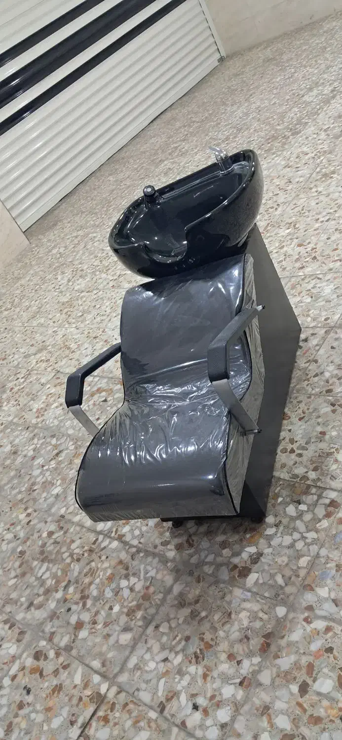 صندلی ارایشگاه|آرایشگاه و سالنهای زیبایی|الیگودرز, |دیوار