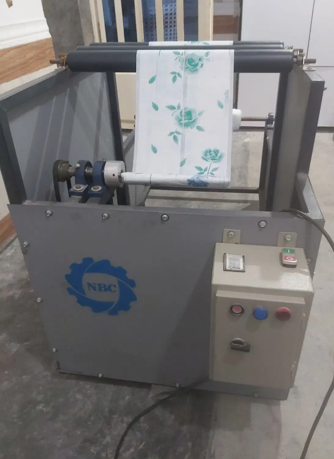 دستگاه رول کن سفره یکبار مصرف|ماشینآلات صنعتی|بندر ماهشهر, |دیوار