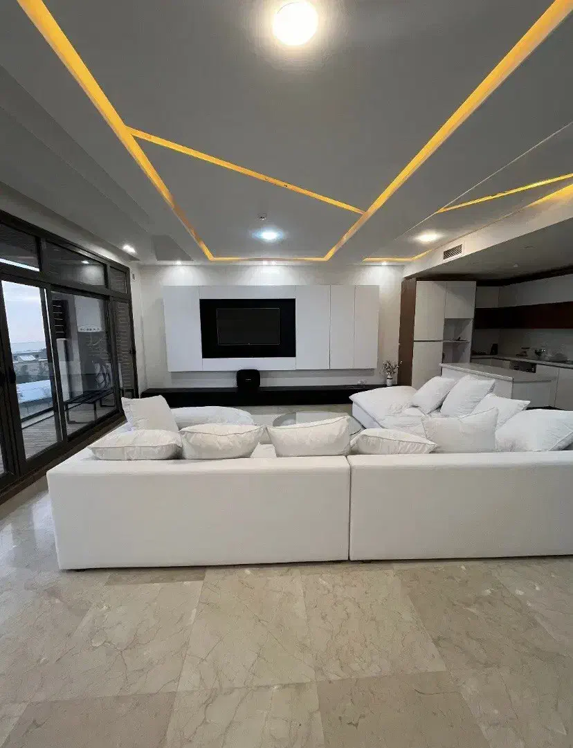 ۱۳۰متر دوخواب مستر/ویو کل تهران/ولنجک