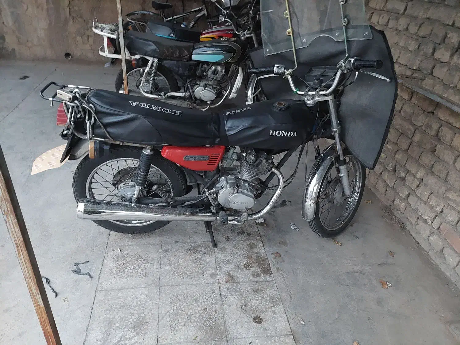 هندا ۱۲۵|موتورسیکلت|قم, الغدیر|دیوار