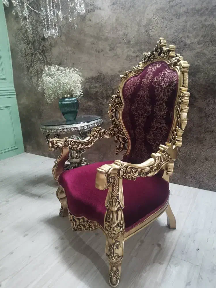 مبل تک نفره سلطنتی|مبلمان خانگی و میز عسلی|قم, بکایی|دیوار