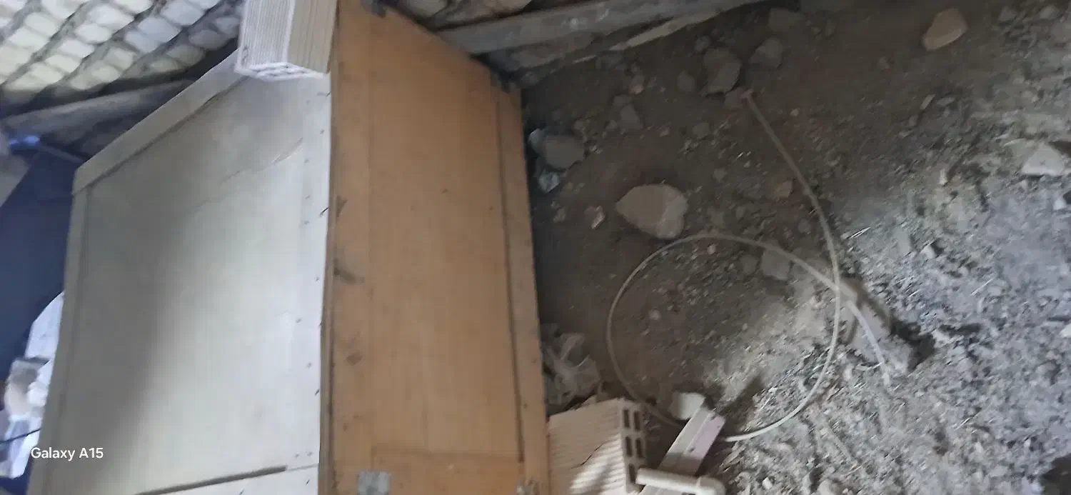 قفس مرغ|کتابخانه، شلف، قفسه‌های دیواری|خمینی‌شهر, |دیوار