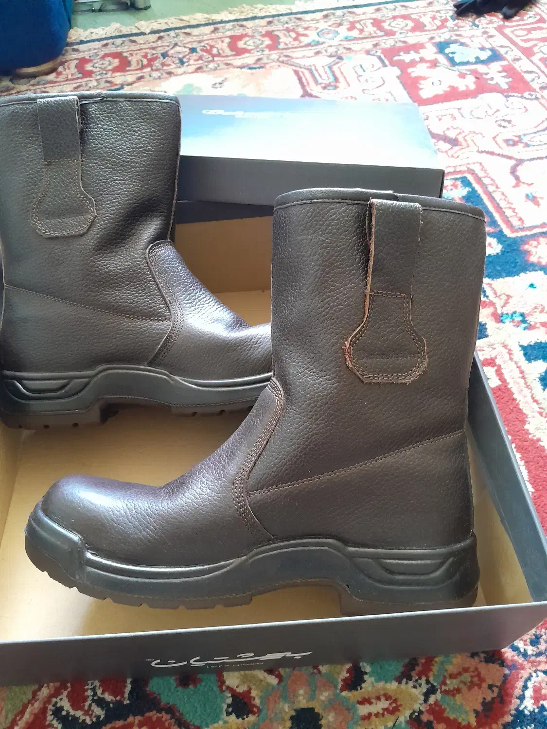 فروش نیم بوت مردانه|کیف، کفش، کمربند|اصفهان, سپاهانشهر|دیوار