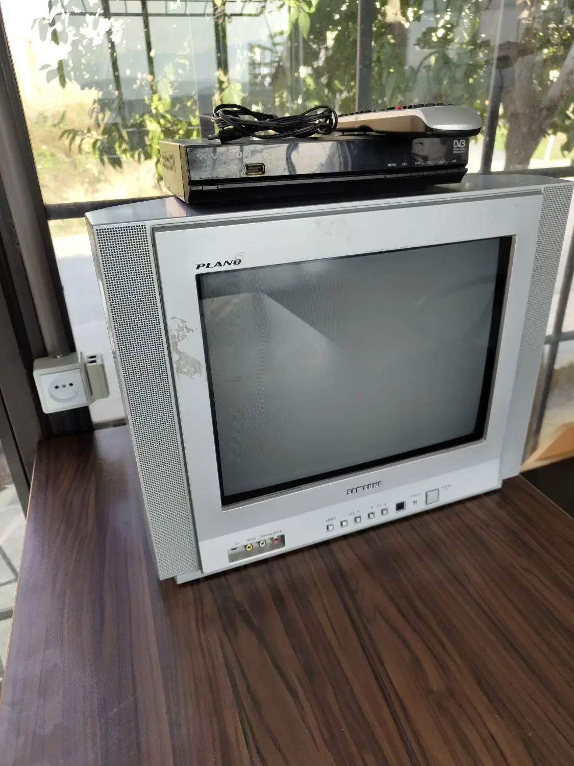 تلویزیون|تلویزیون و پروژکتور|گرگان, |دیوار