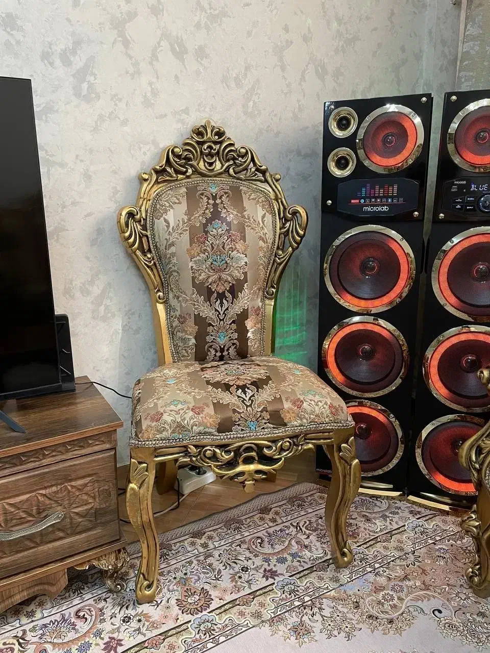 مبل های زیبا خوشگل|مبلمان خانگی و میز عسلی|ماسال, |دیوار