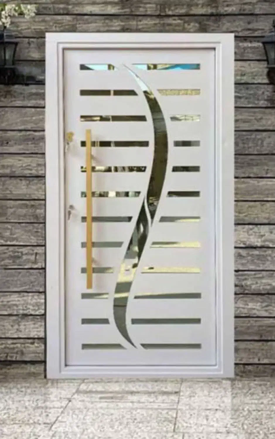 نیازمند رنگ امیز در و حیات با پستوله حرفه ای|استخدام هنری و رسانه|شادگان, |دیوار