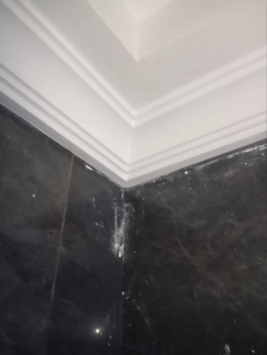 گچکاری گچ کاری ساختمان لکه گیری حتی یک متر.|خدمات پیشه و مهارت|تبریز, |دیوار