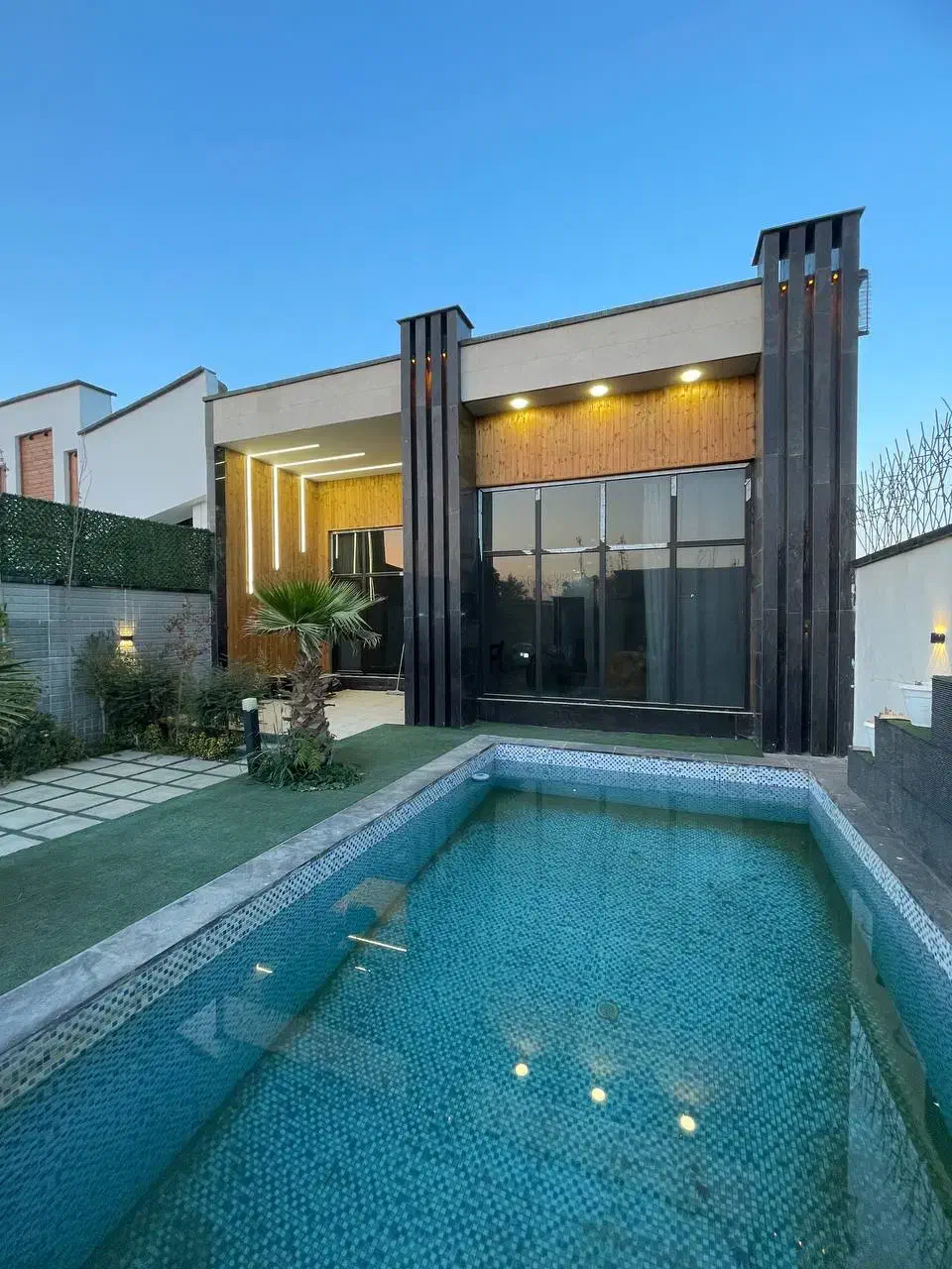 ویلا تهراندشت ۳۰۰متری امکانات شهری|فروش خانه و ویلا|کرج, گلشهر|دیوار