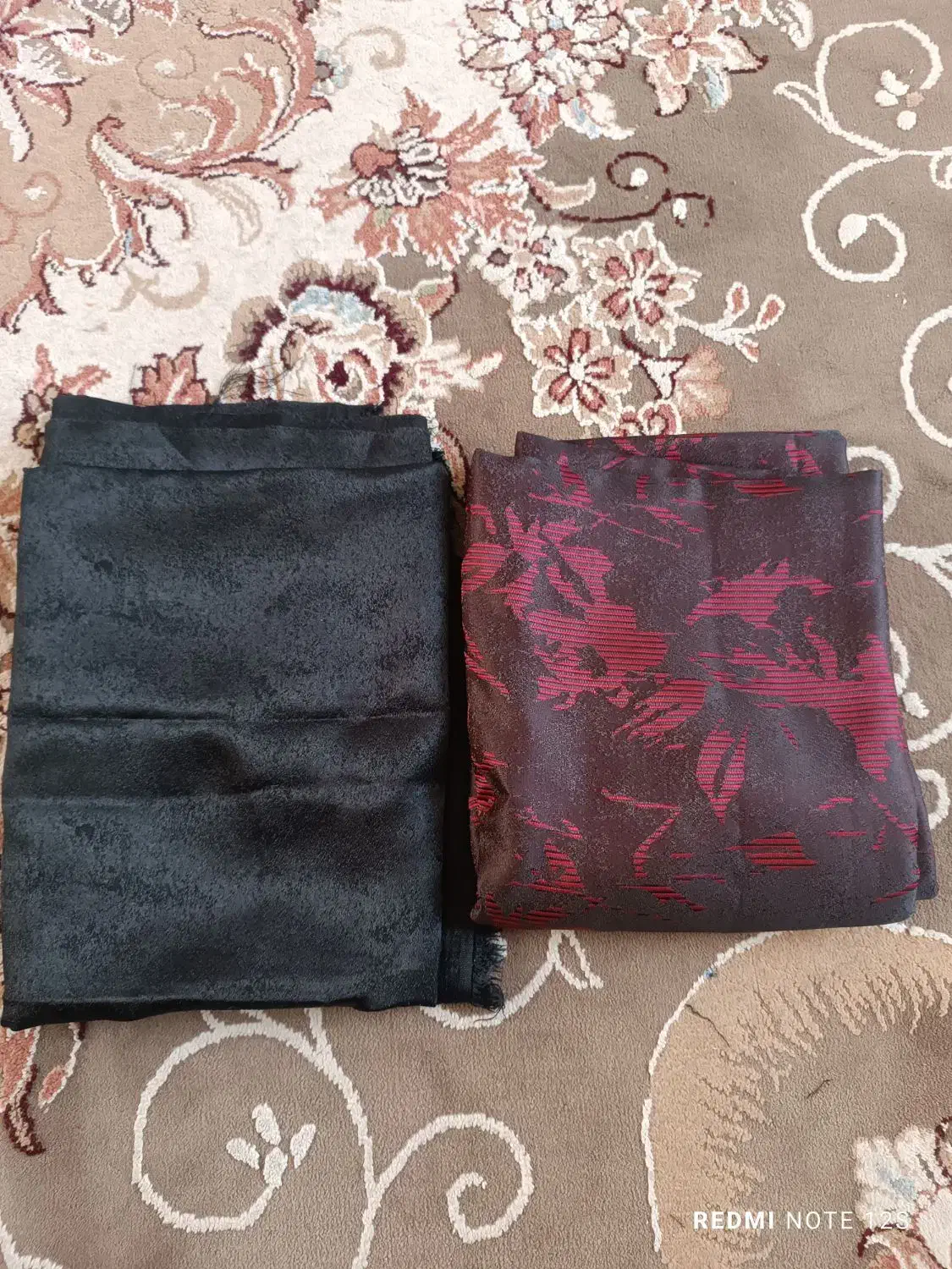 پارچه|لوازم خیاطی و بافتنی|فولادشهر, مسکن مهر فولادشهر|دیوار