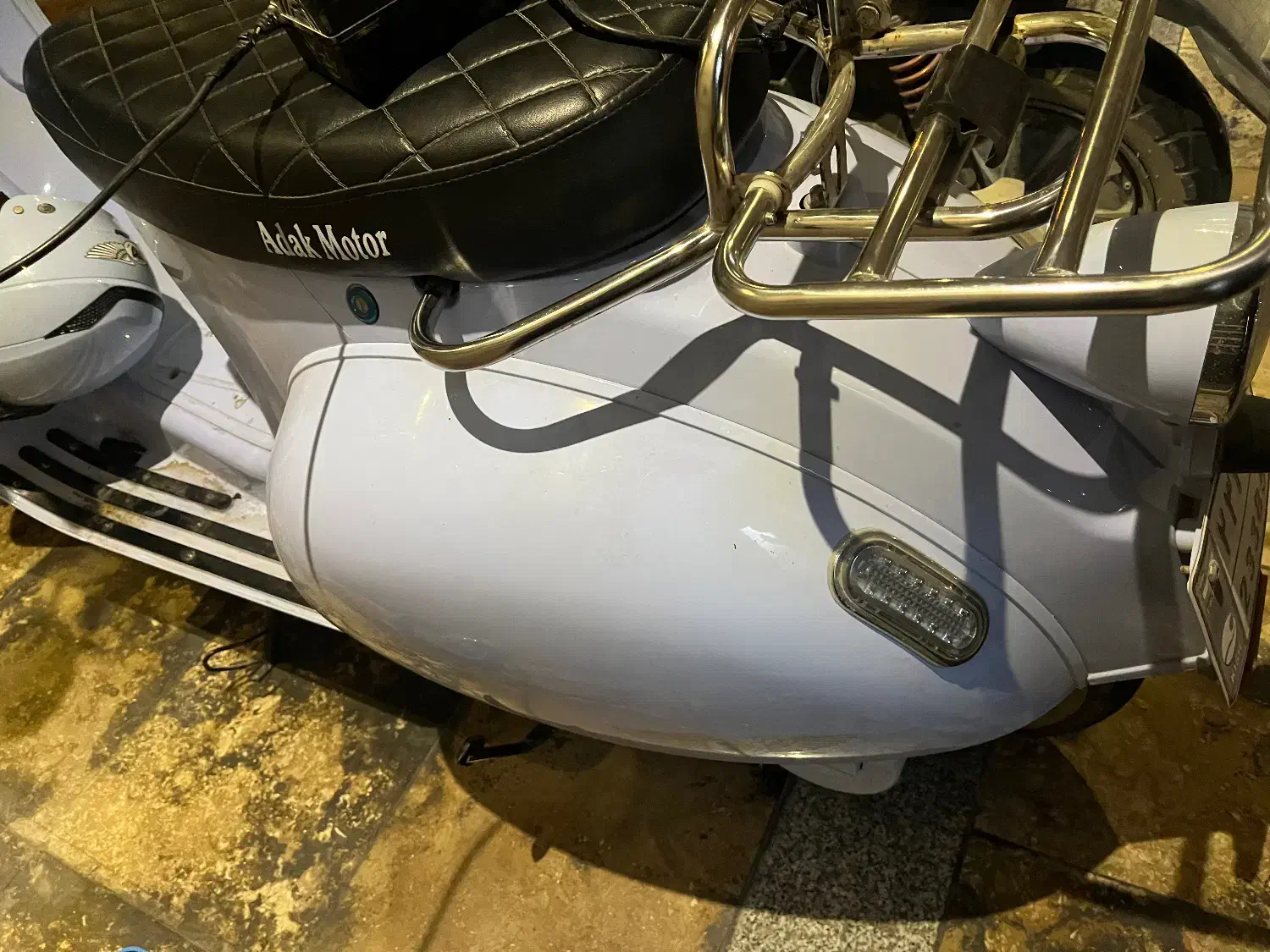 موتور وسپا / آداک ۱۴۰۳|موتورسیکلت|کیش, |دیوار