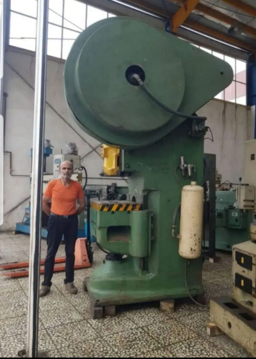 پرس لنگ متغیر|ماشینآلات صنعتی|رشت, حومه رشت|دیوار