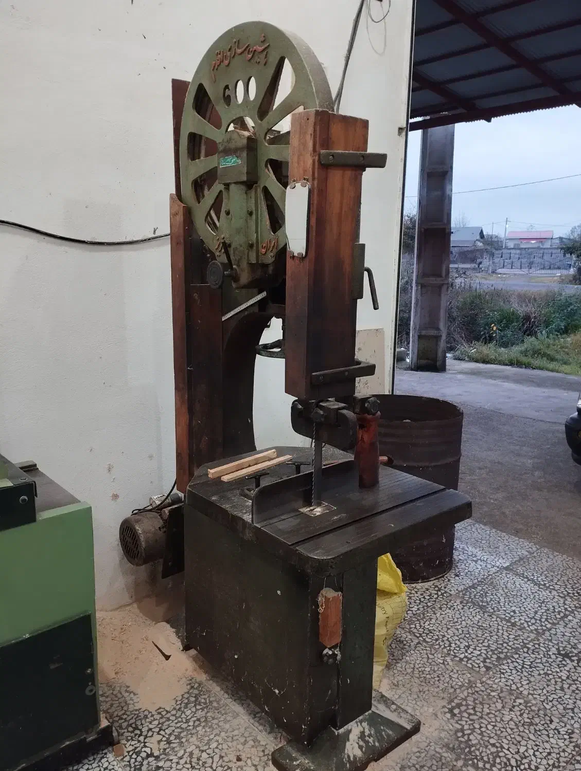 نجاری|ابزارآلات|رودسر, |دیوار