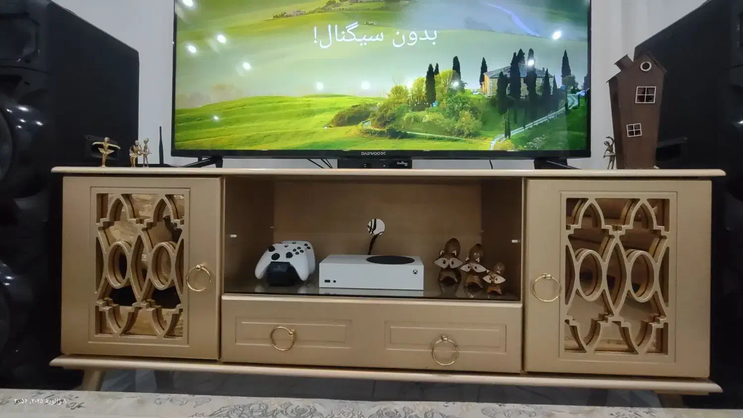 ست میزتلویزیون و آینه کنسول تخت دوطبقه|تخت و سرویس خواب|مشکیندشت, |دیوار