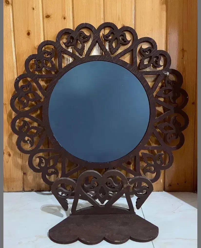 آینه گرد|آینه|محمودآباد, |دیوار