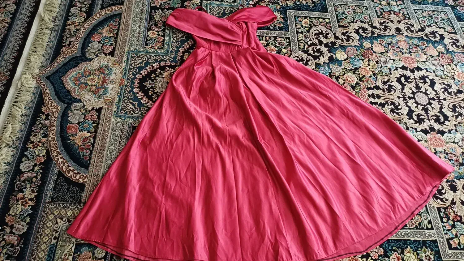 لباس مجلسی سایز ۴۲|لباس|قم, کلهری|دیوار