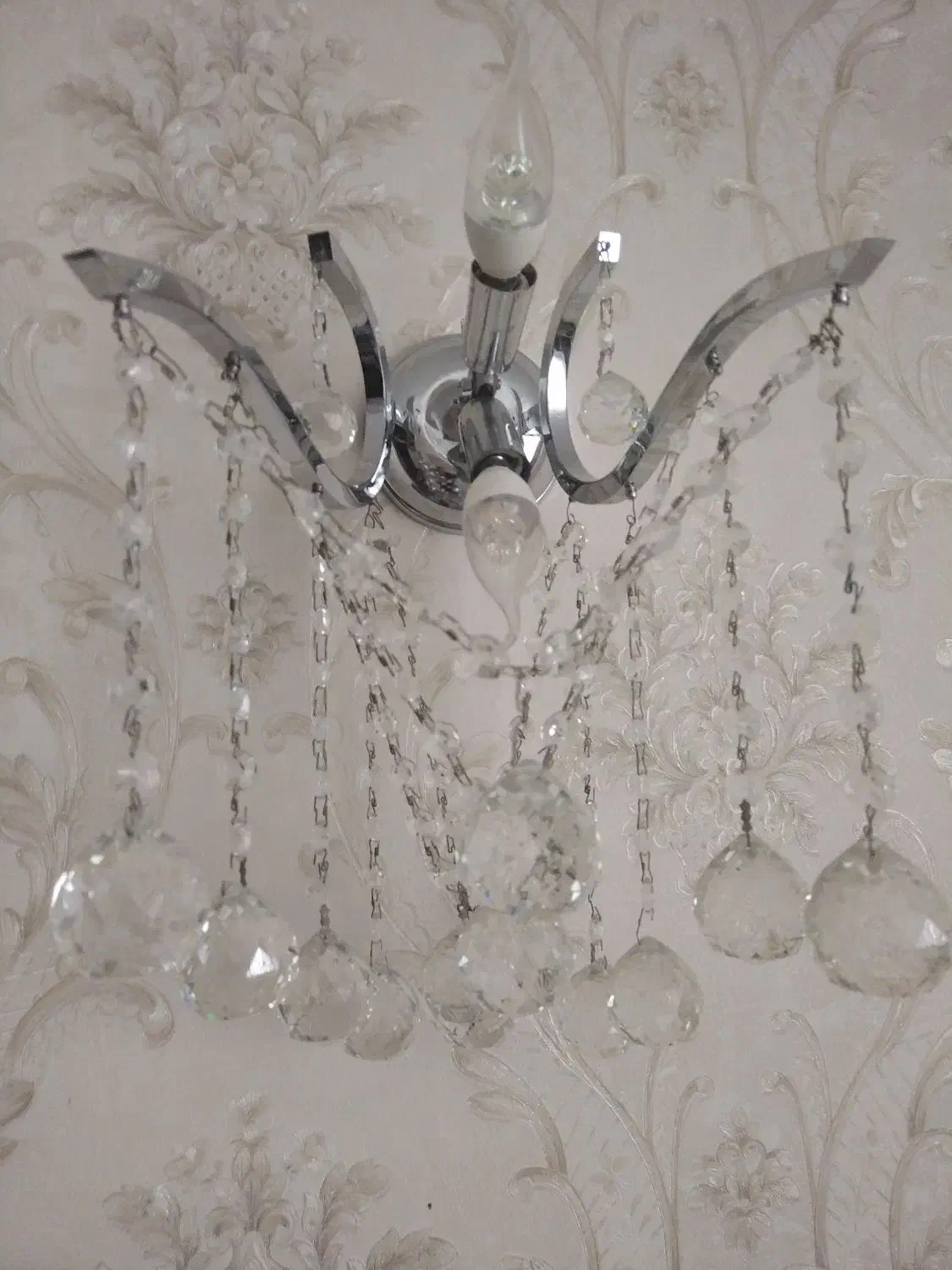 لوستر کریستالی خارجی و دو عدد دیوارکوب کریستالی خ|لوستر و چراغ آویز|کرج, گوهردشت|دیوار