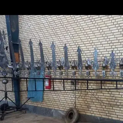 علامت ۱۹ تیغه|کلکسیون اشیاء عتیقه|تهران, بازار|دیوار