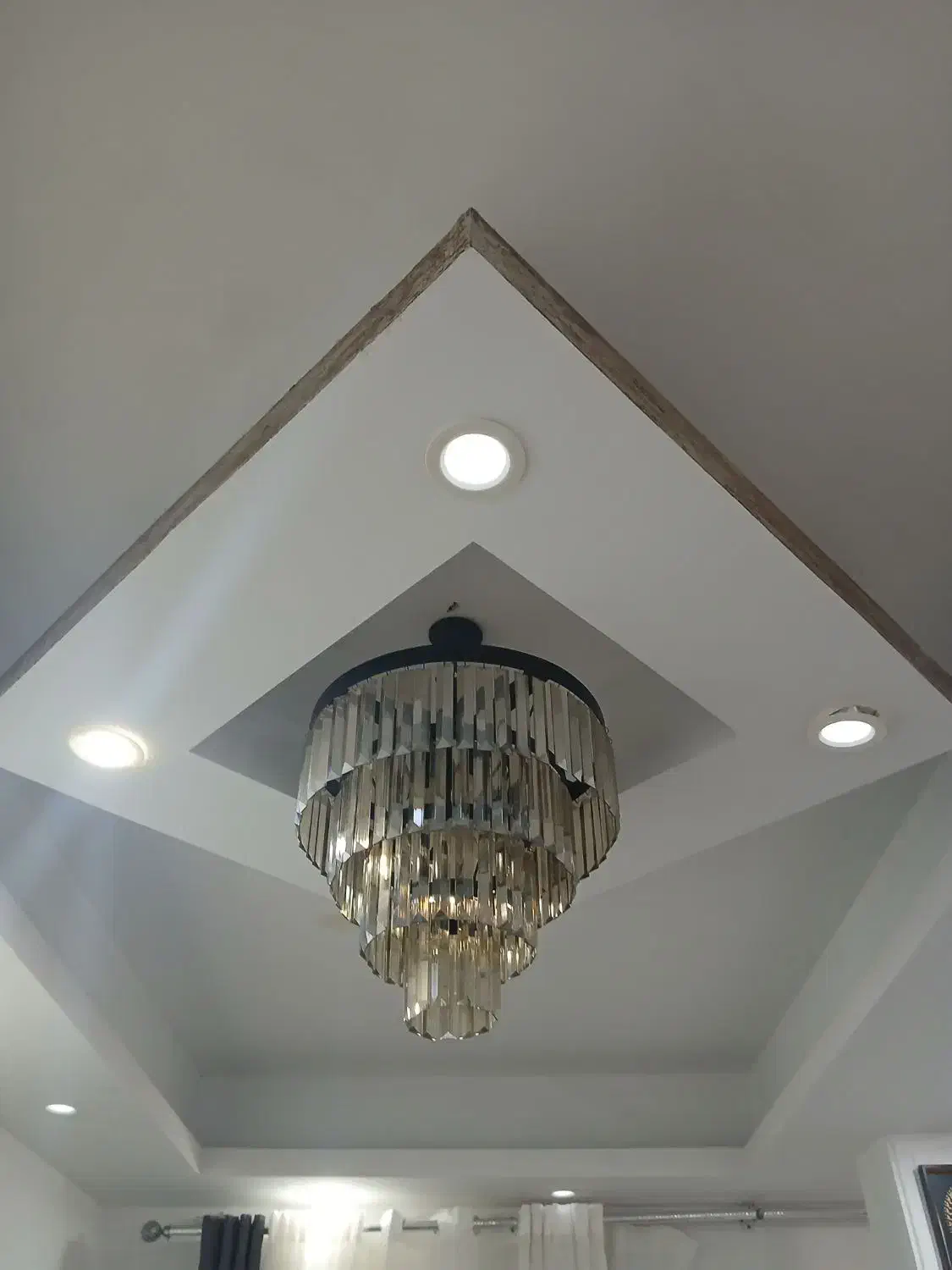 دوعددلوستر سایز بزرگ ومتوسط|لامپ و چراغ|رشت, حمیدیان|دیوار