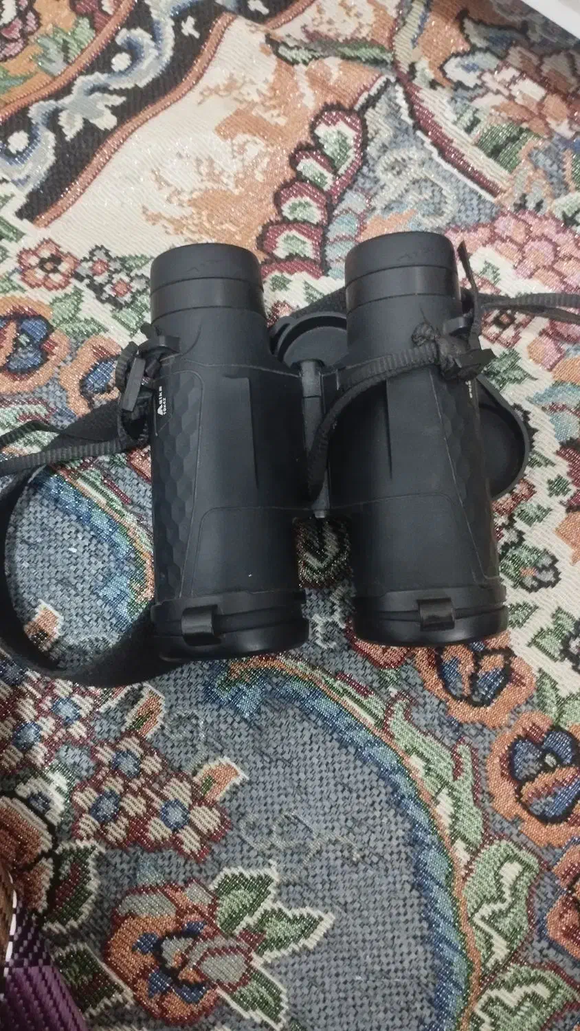 دوربین اسیکا 10در42 موقعیت بافق|کوهنوردی و کمپینگ|بافق, |دیوار