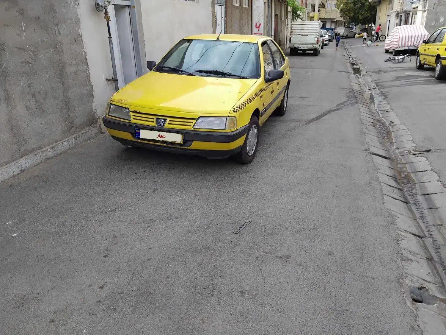 یک دستگاه خودرو روا سال تاکسی|خودرو سواری و وانت|تبریز, |دیوار