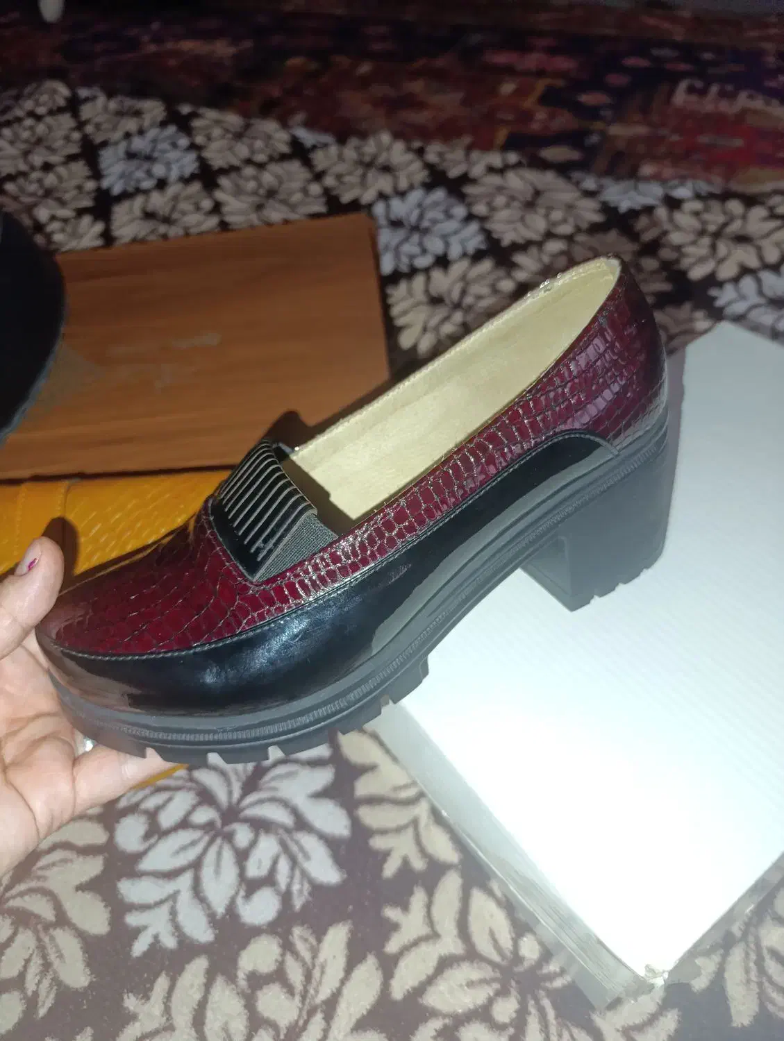 کفش چرم مناسب کادو روز مادر|کیف، کفش، کمربند|تبریز, |دیوار