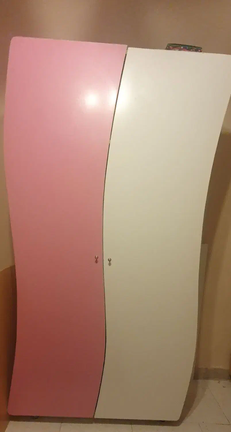 تخت و کمد نوجوان|تخت و سرویس خواب|پرند, فاز ۴|دیوار