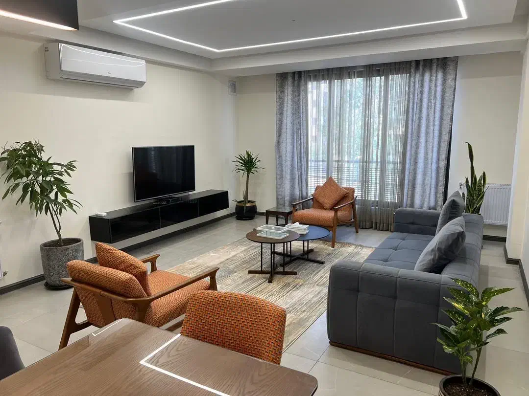 *آپارتمان ۲خواب و ۳ خواب لوکس*|اجارهٔ کوتاهمدت آپارتمان و سوئیت|شیراز, دینکان|دیوار