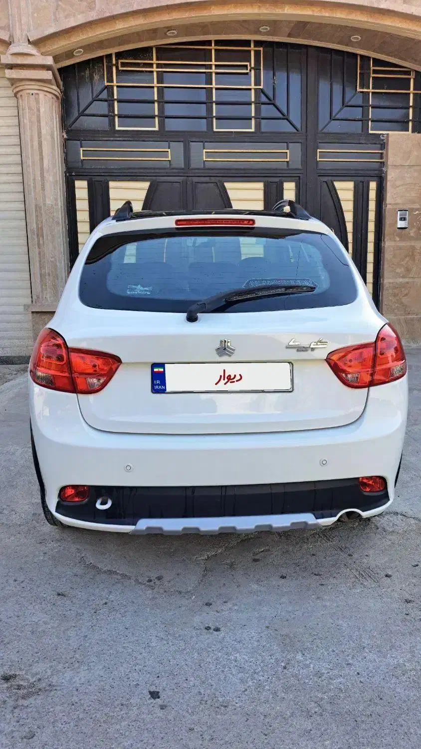 کوییک سفید مشکی خانگی|خودرو سواری و وانت|خرم‌آباد, |دیوار