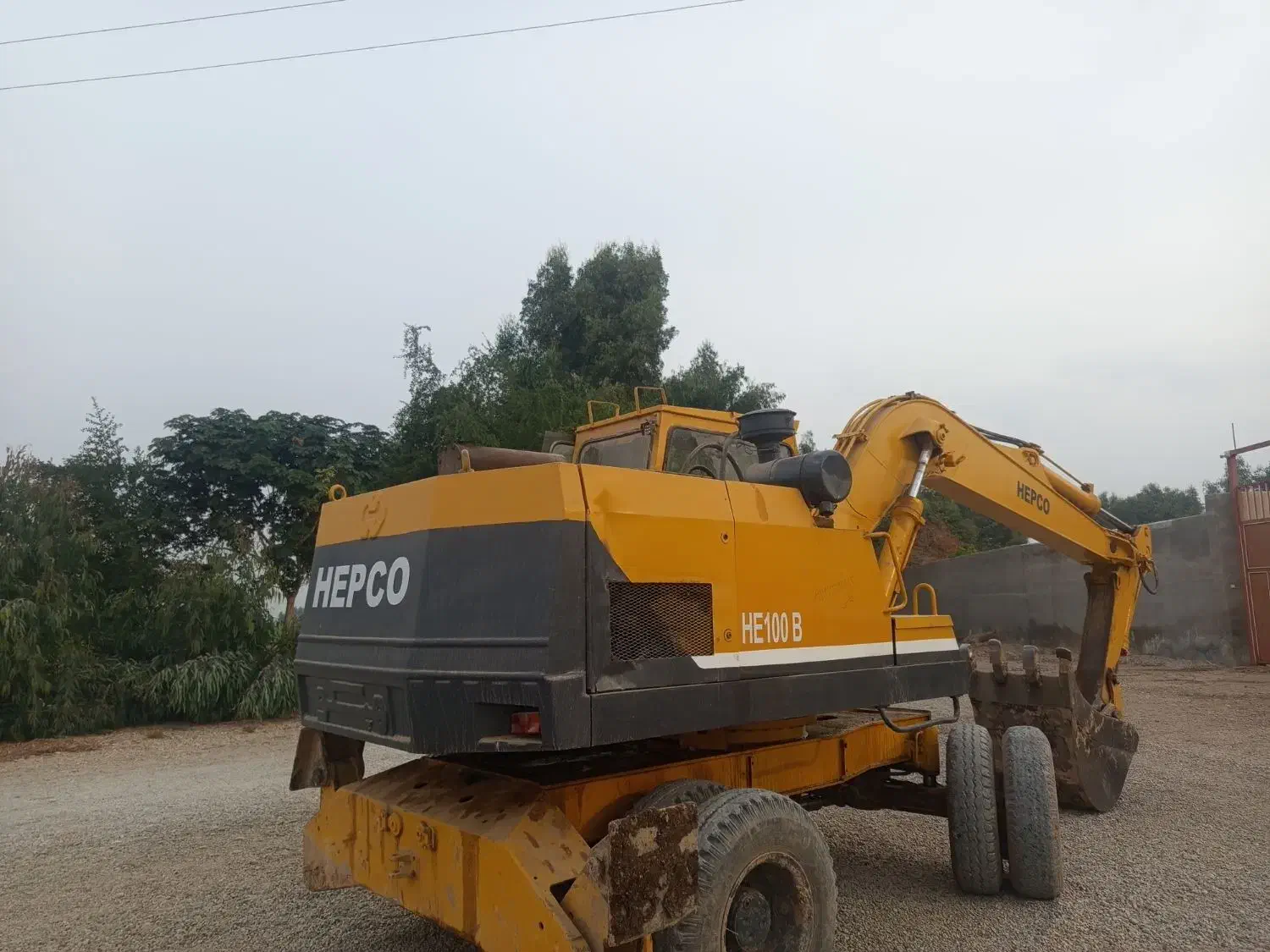 بیل لاستیکی هپکو اچ ای 100|خودرو سنگین|تهران, فلسطین (میدان انقلاب)|دیوار